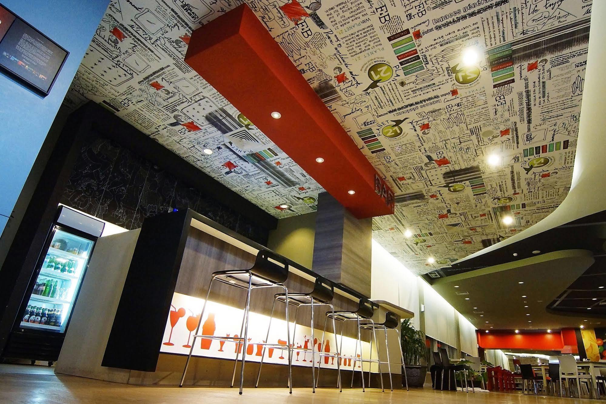 Ibis Surabaya City Center Luaran gambar